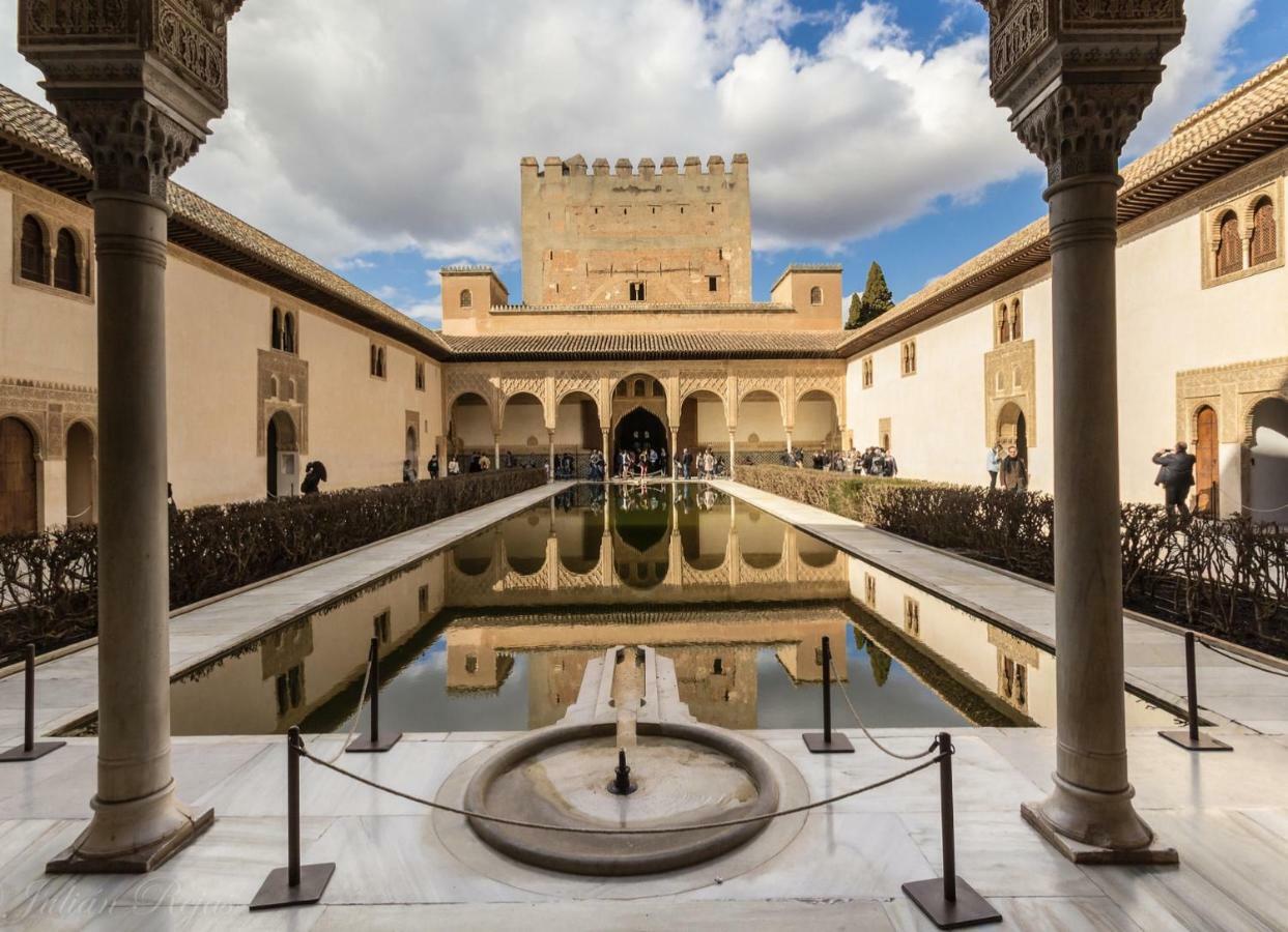 Puentezuelas Catedral Centro Historico غرناطة المظهر الخارجي الصورة